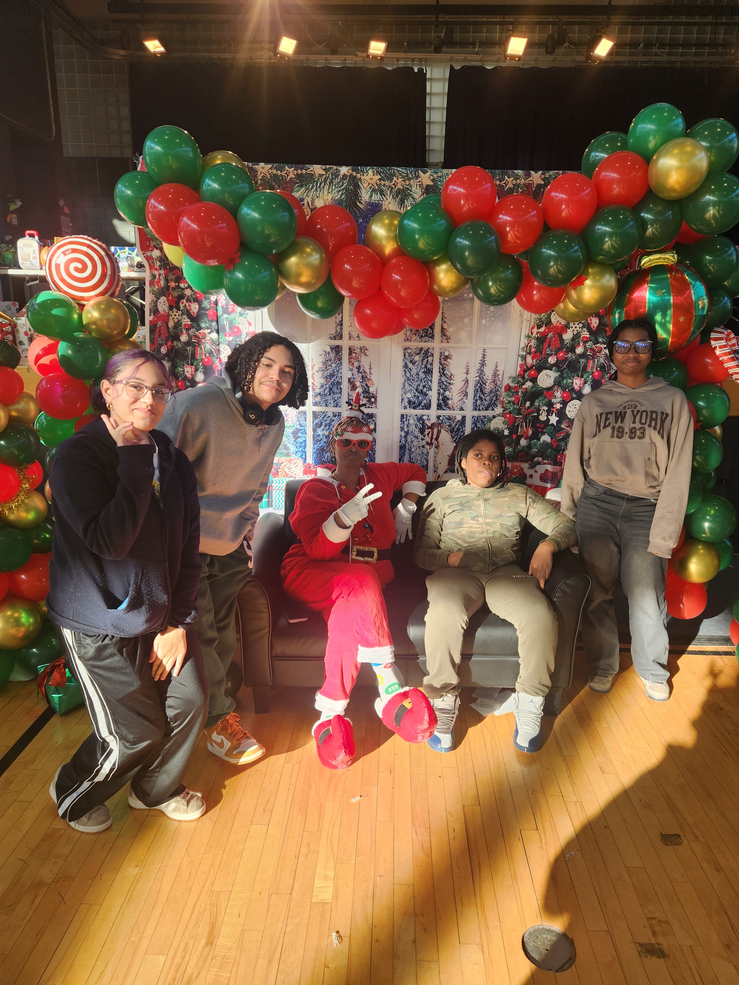 MDLAYAFS Inc. volunteers and community members at the Annual Holiday Initiative